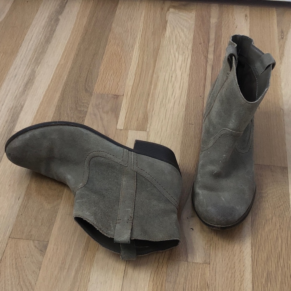 Kenneth Cole Suede Heeled Boots, Taupe (worn once!)